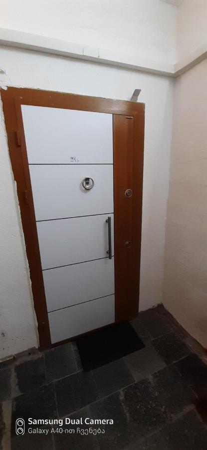 Parkside Apartament Apartman Batumi Kültér fotó